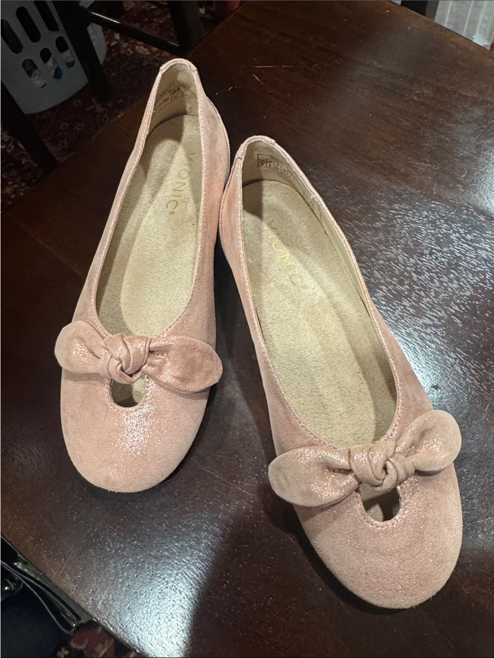 Vionic Blush Pink Knot-Detail Ballet Flats